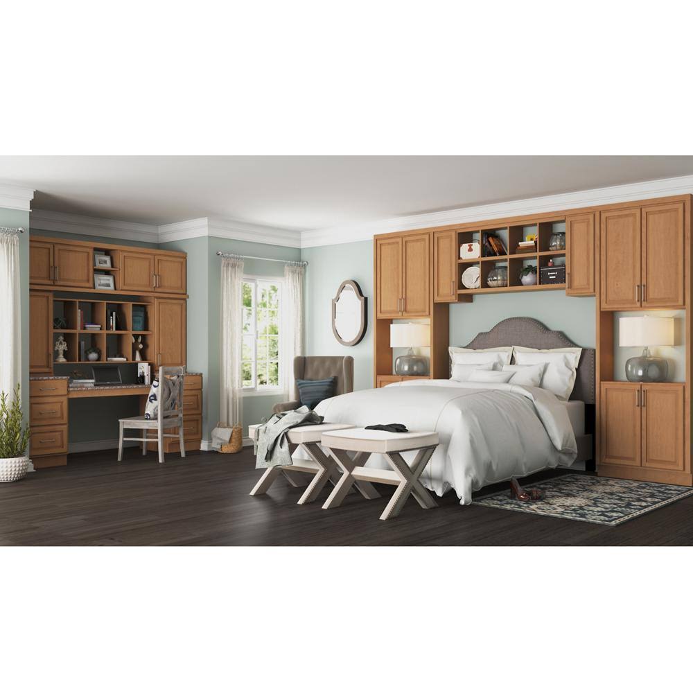 White Base Cabinet 21x24 in. Z45986