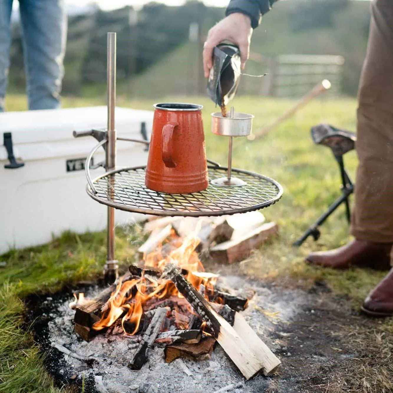 Stainless Steel Portable Grilling Post J10303