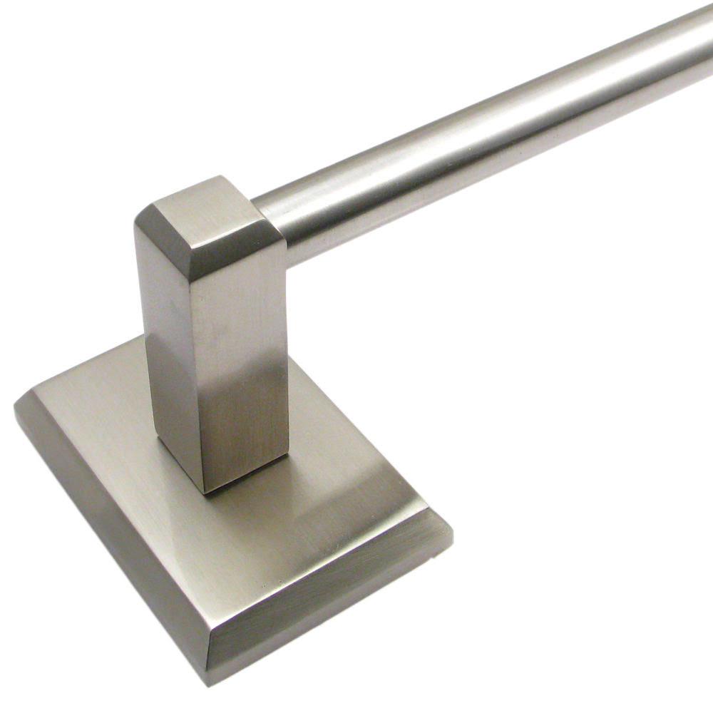 Polished Chrome Towel Bar O875