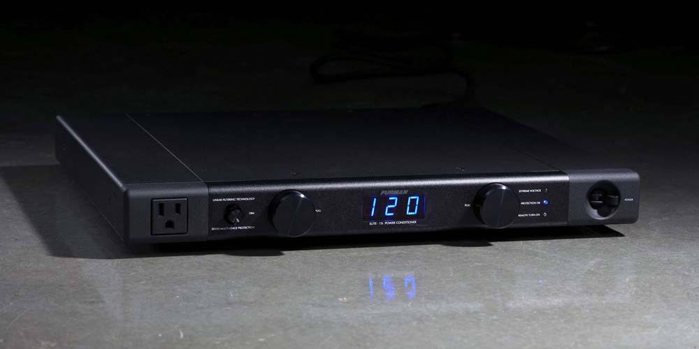 7-Outlet Linear Filtering AC Power Source I4318