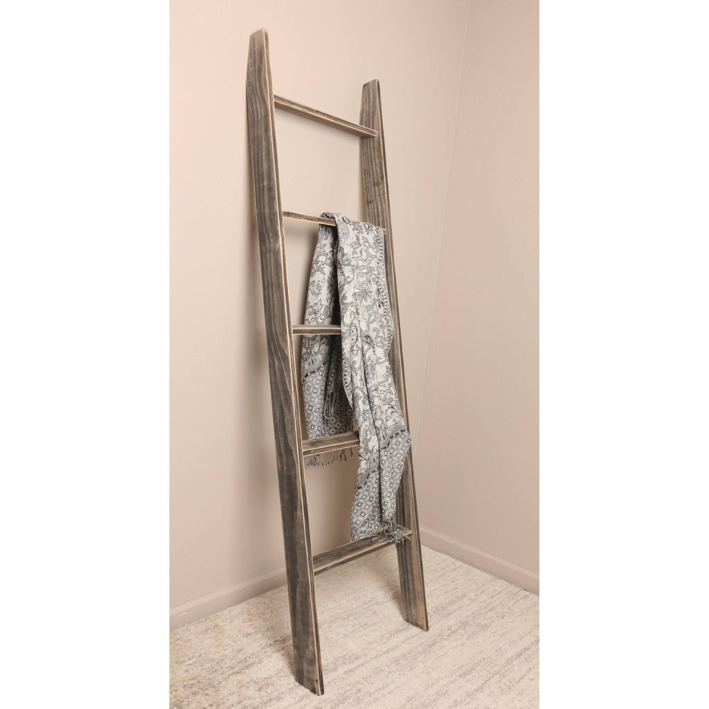 Worn Black Ladder R63297