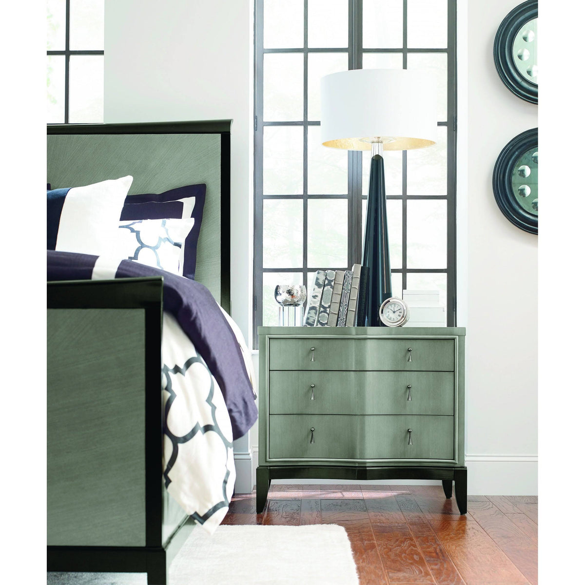 3 Drawer Night Stand in Platinum & Black Tie Wood I438