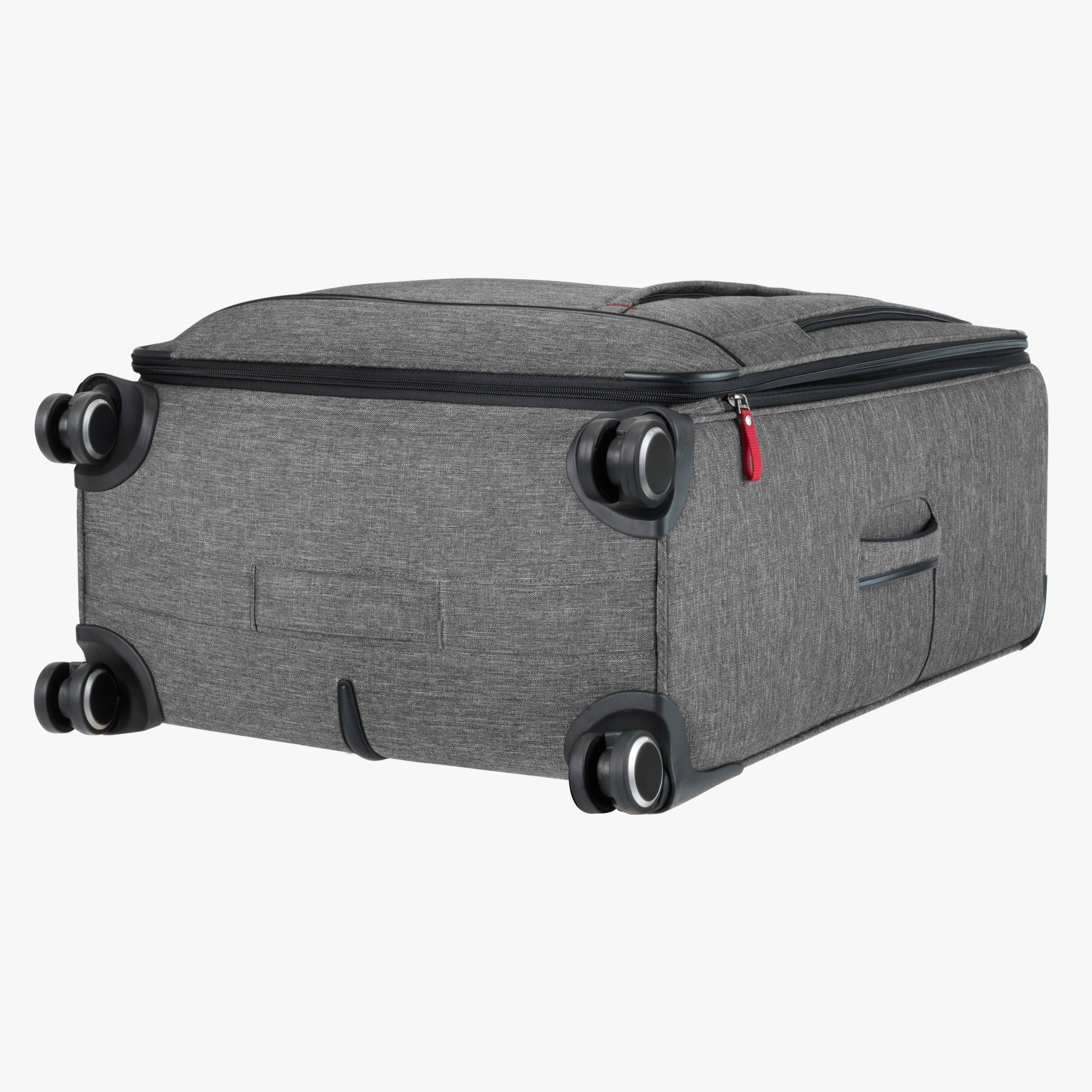 28x22 Check in Suitcase W838
