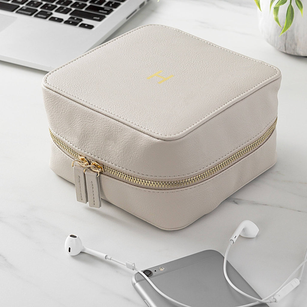 Pebble Travel Tech Case D27291