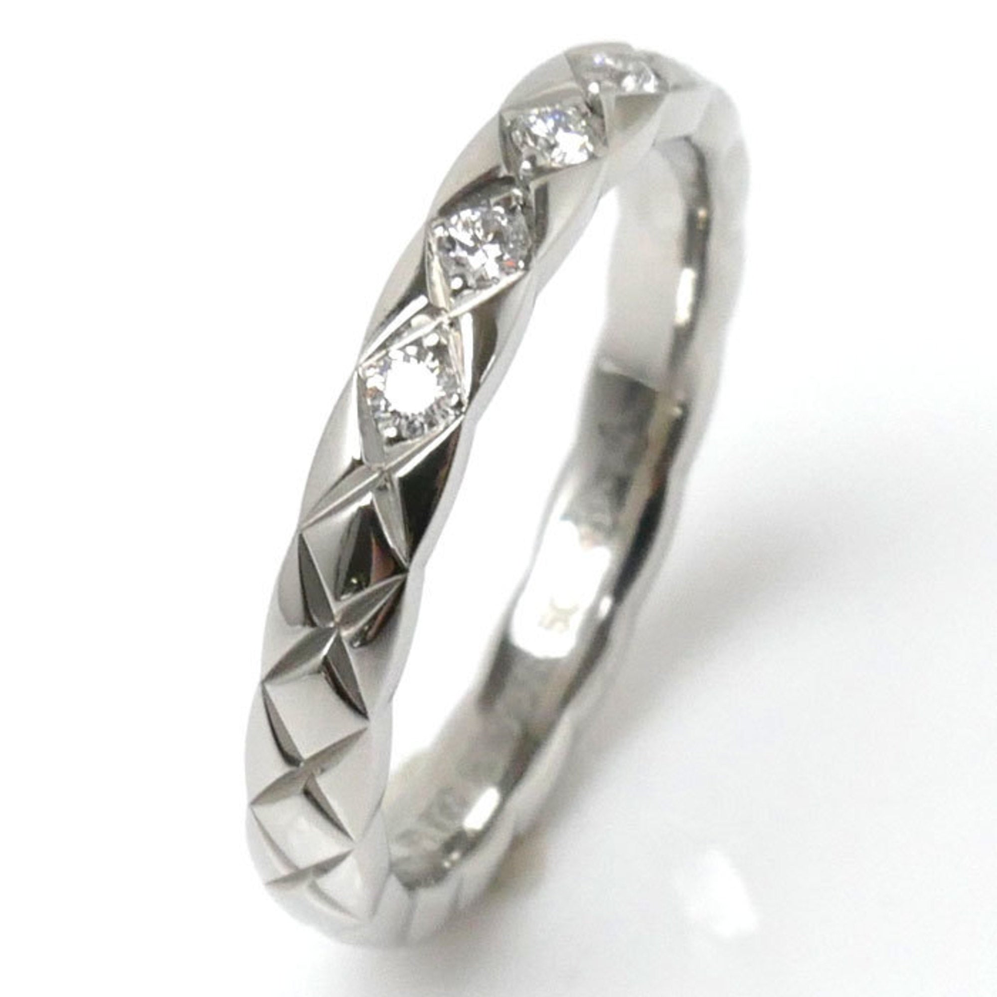 Platinum Diamond Ring W609