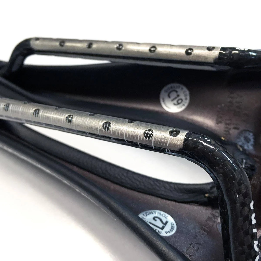 Dynamic Carbon Saddle I632931