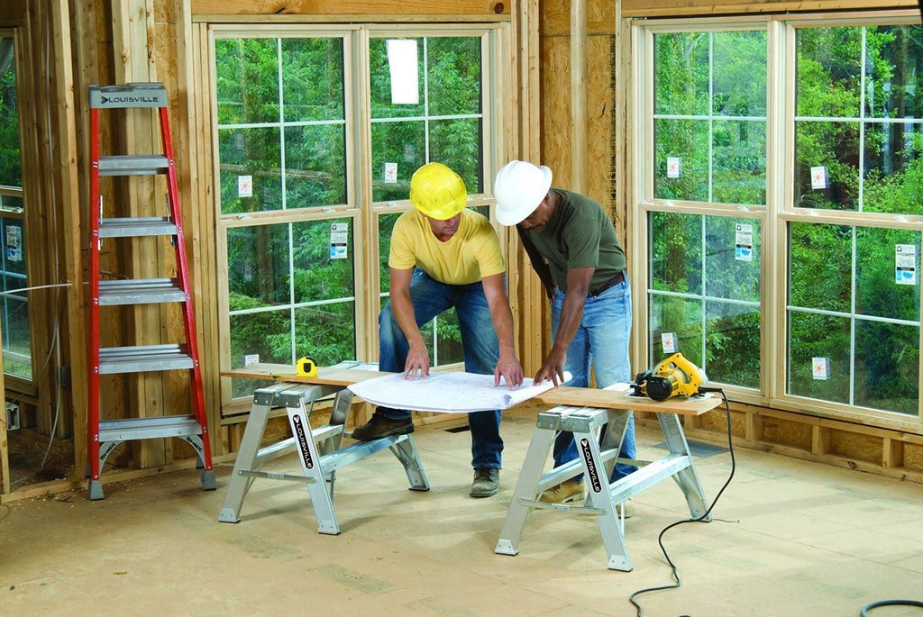 Aluminum Sawhorse 300-Pound Capacity Y945739