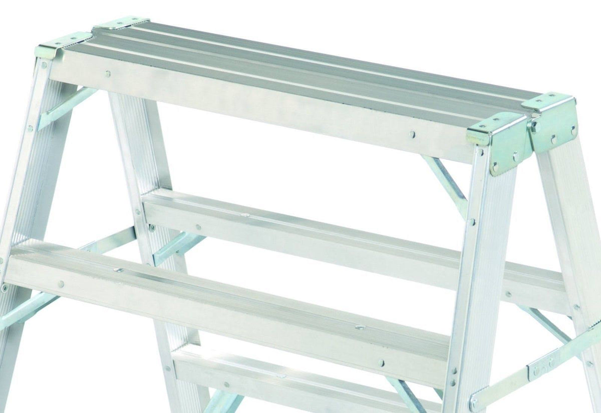 Aluminum Sawhorse 300-Pound Capacity Y945739
