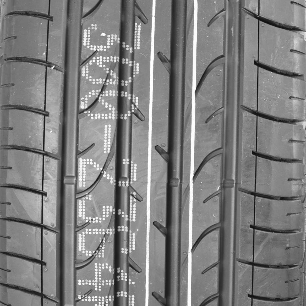 235/45R19 Performance SUV Tire P40910