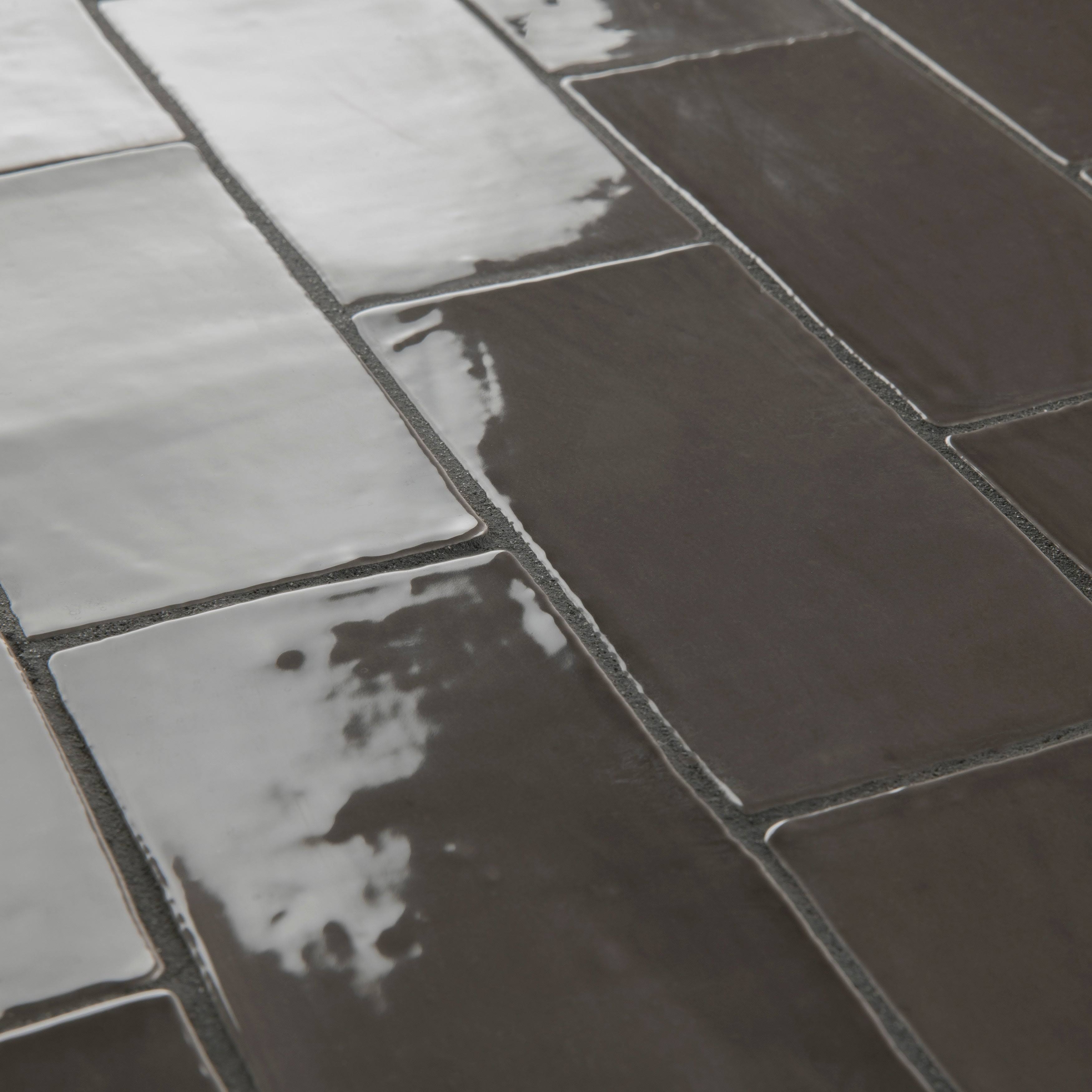 3x22 x 6x22 Ceramic Wall Subway Tile, Case 44 Tiles Q114