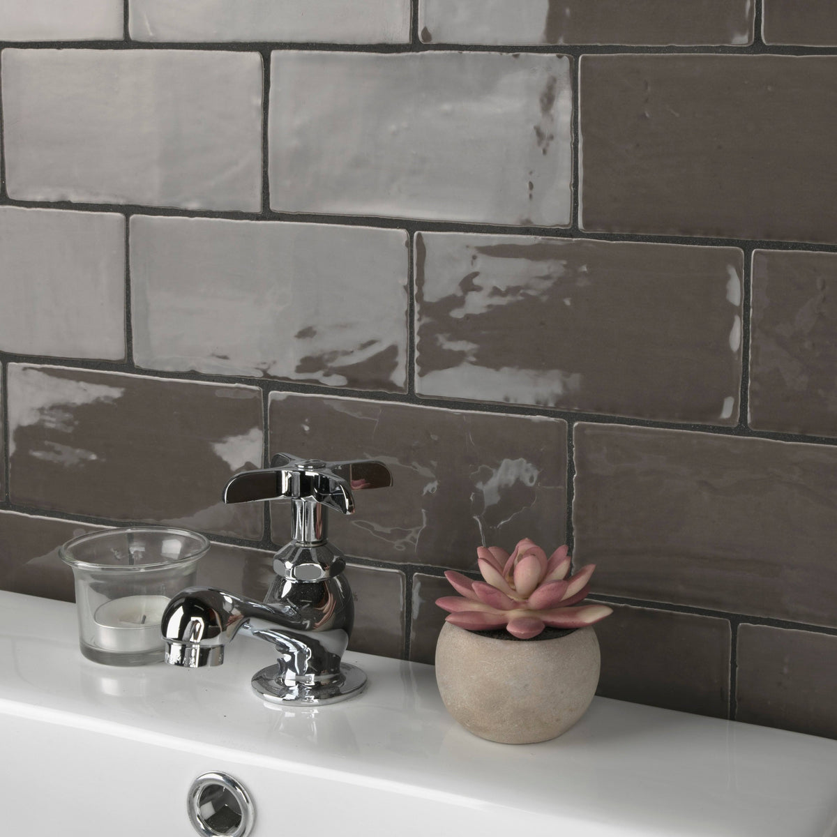 3x22 x 6x22 Ceramic Wall Subway Tile, Case 44 Tiles Q114
