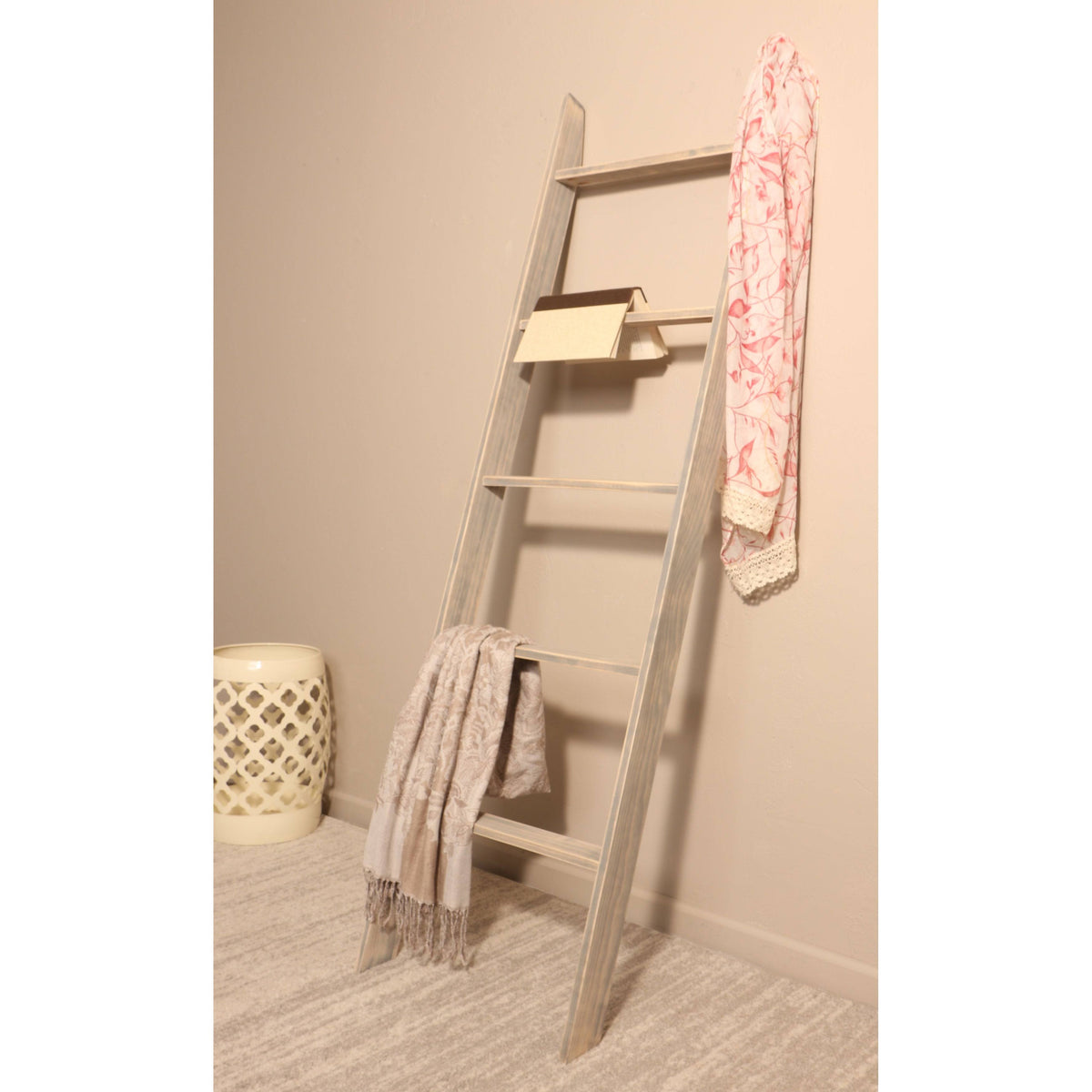 Worn Black Ladder R63297
