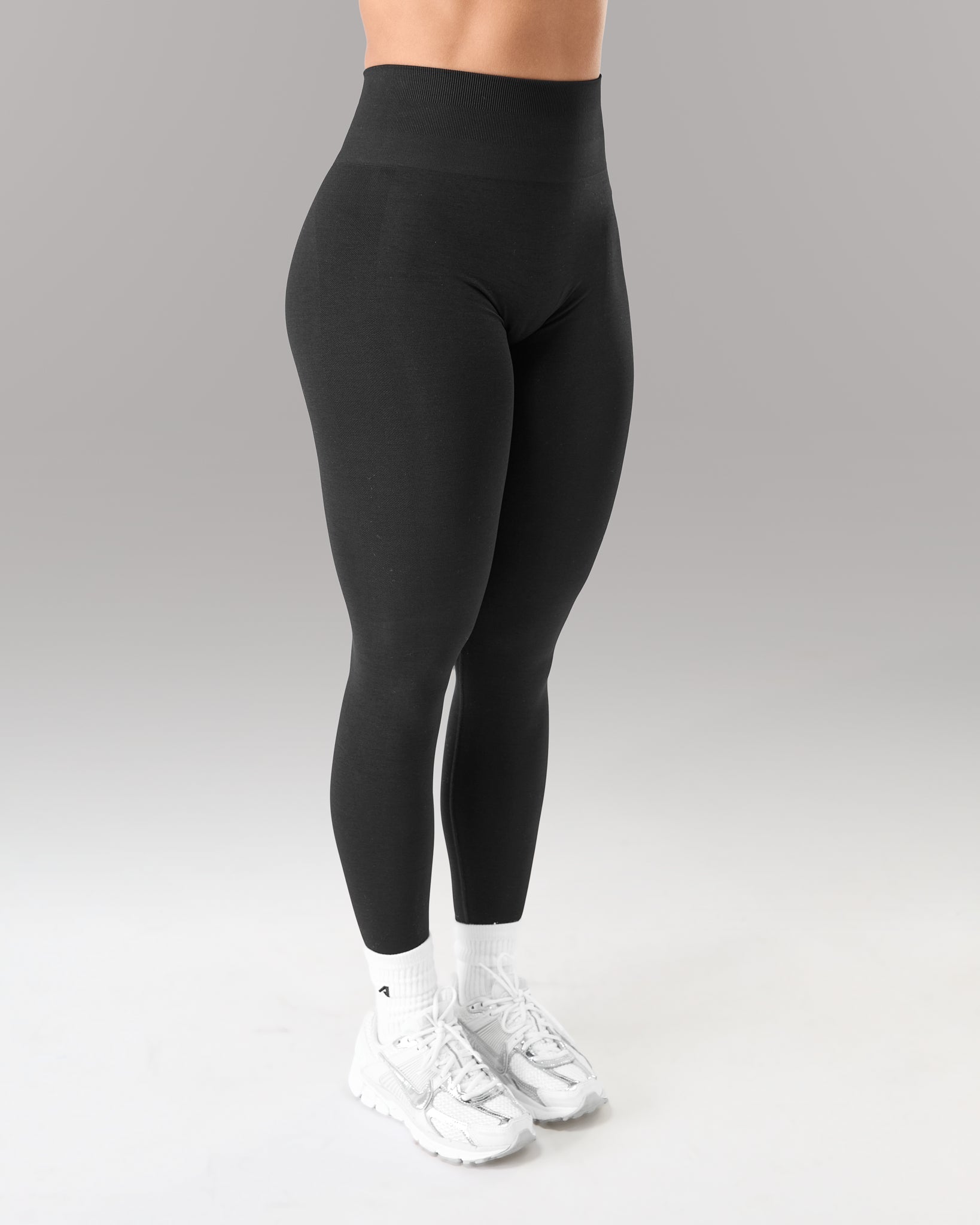 Amplify Ultra-High Rise Legging - Black
