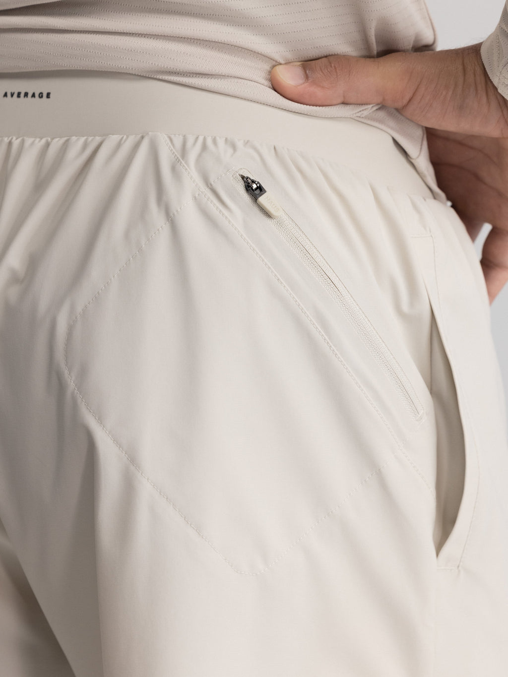 Everyday Essential Short 5"