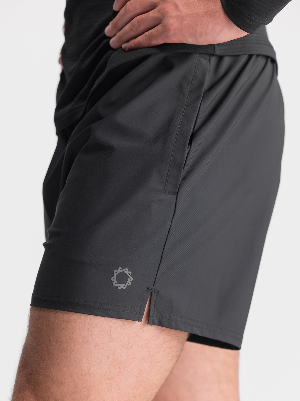 Everyday Essential Short 5"