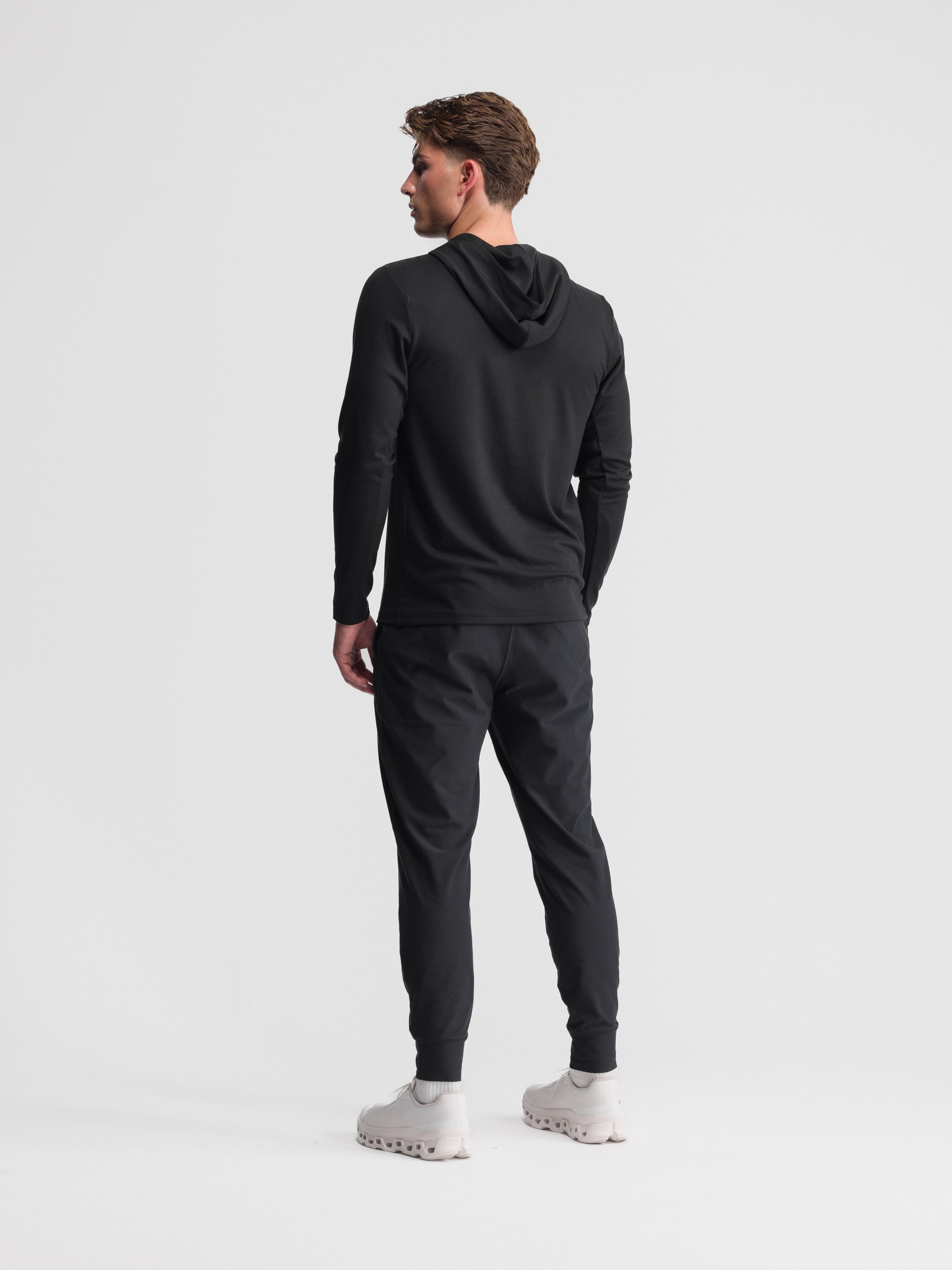 Lightweight Motion Hoodie
