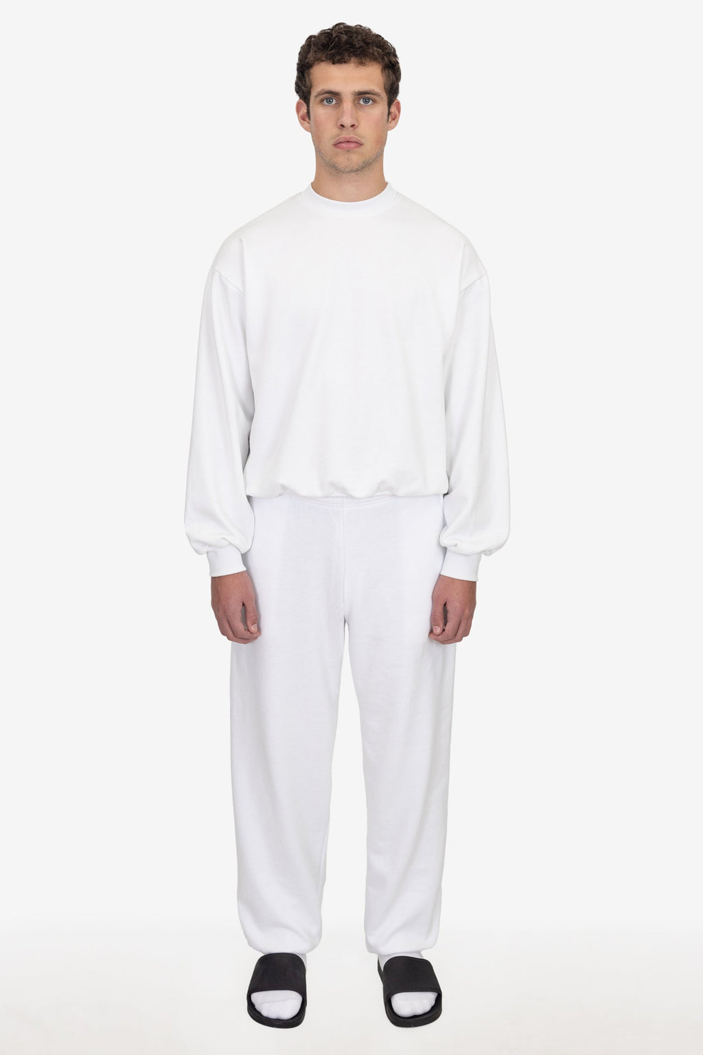 MWF1044 - 10 oz. Mid-Weight Poly Cotton Fleece Wide Sweatpant