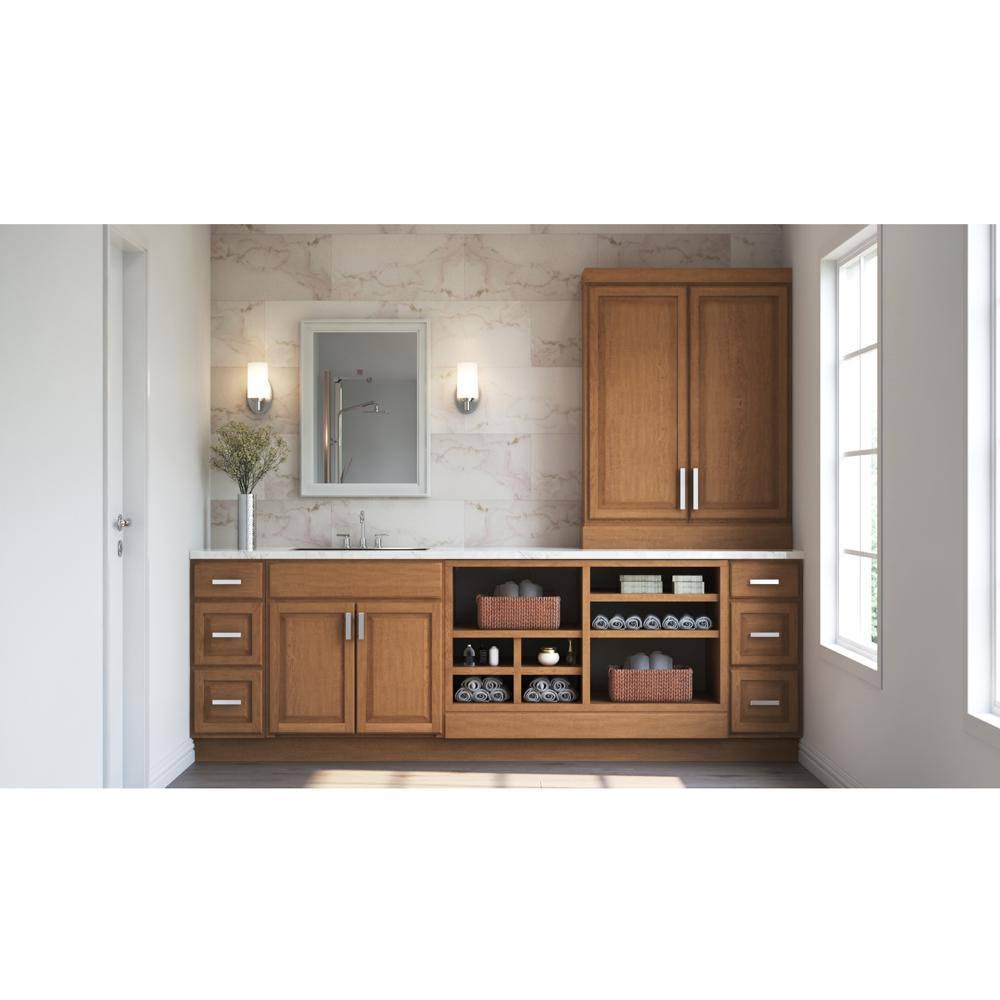 White Base Cabinet 21x24 in. Z45986