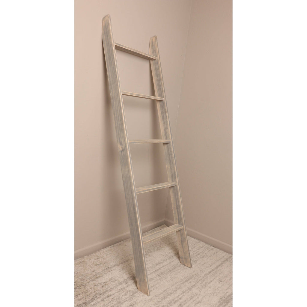 Worn Black Ladder R63297
