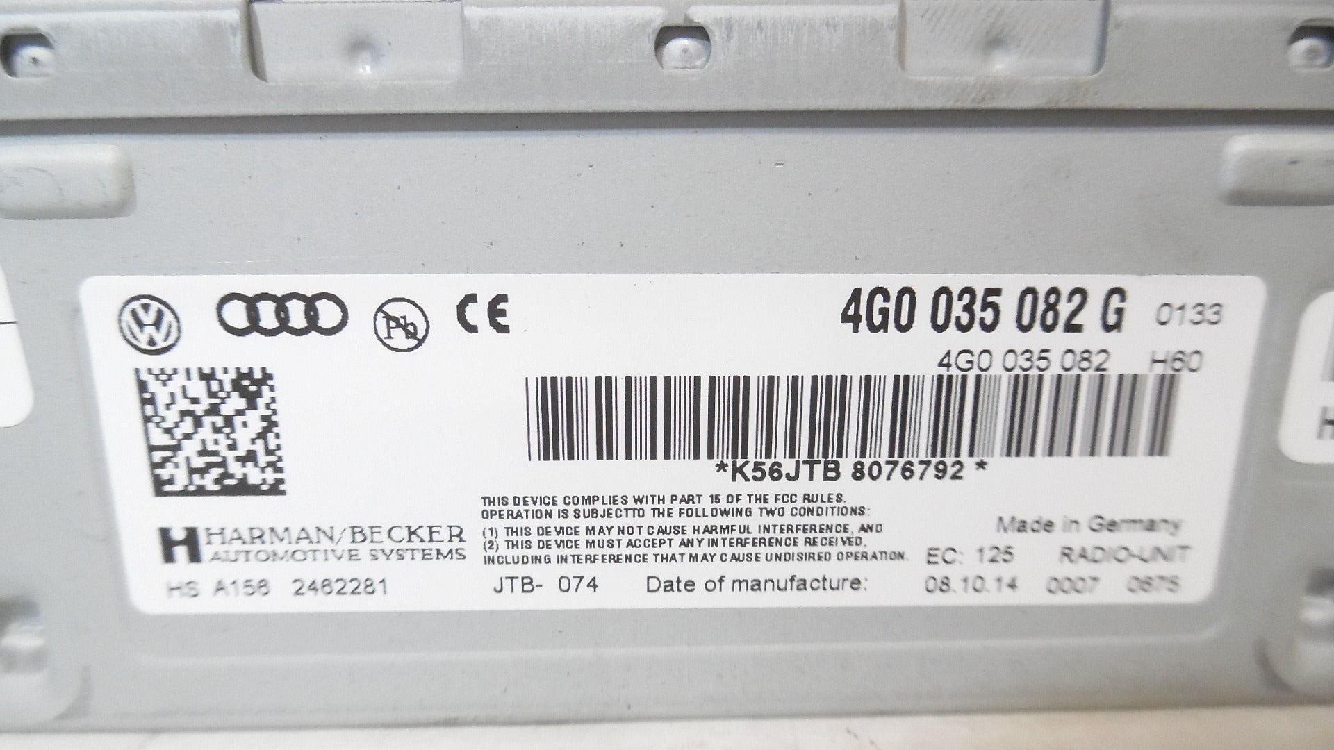 2009-2016 Audi Q5 Radio Media Receiver Trunk Mounted OEM S420
