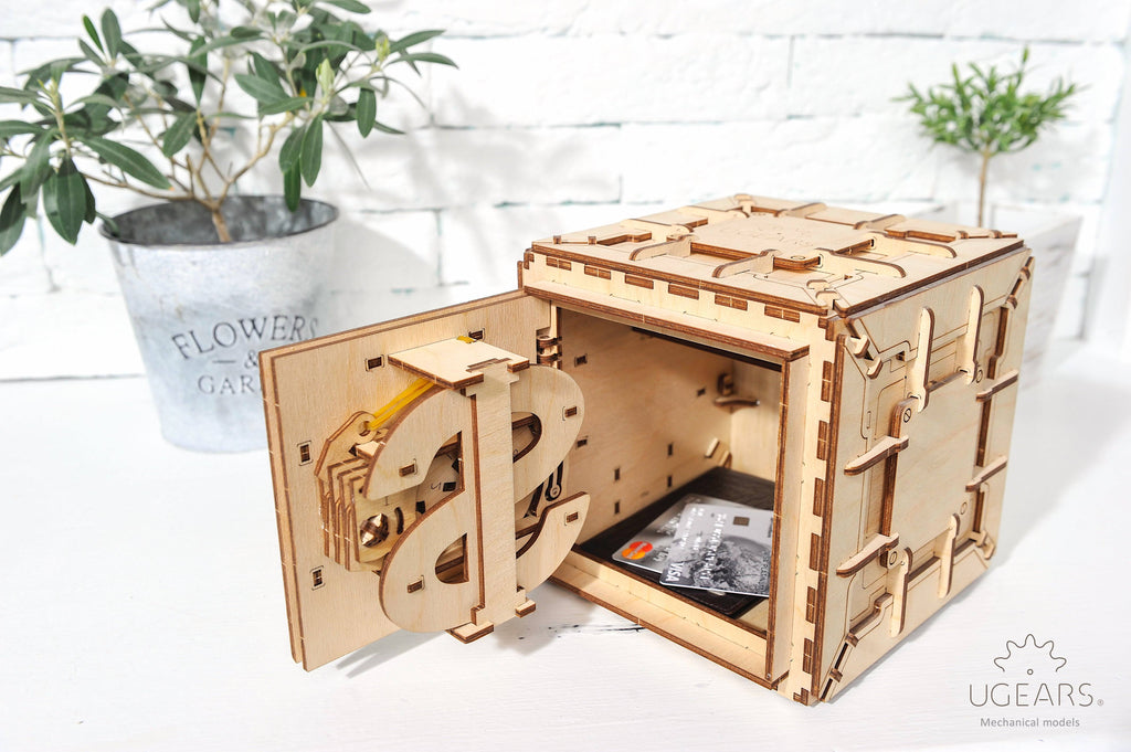 Wooden 3D Puzzle Safe M7888