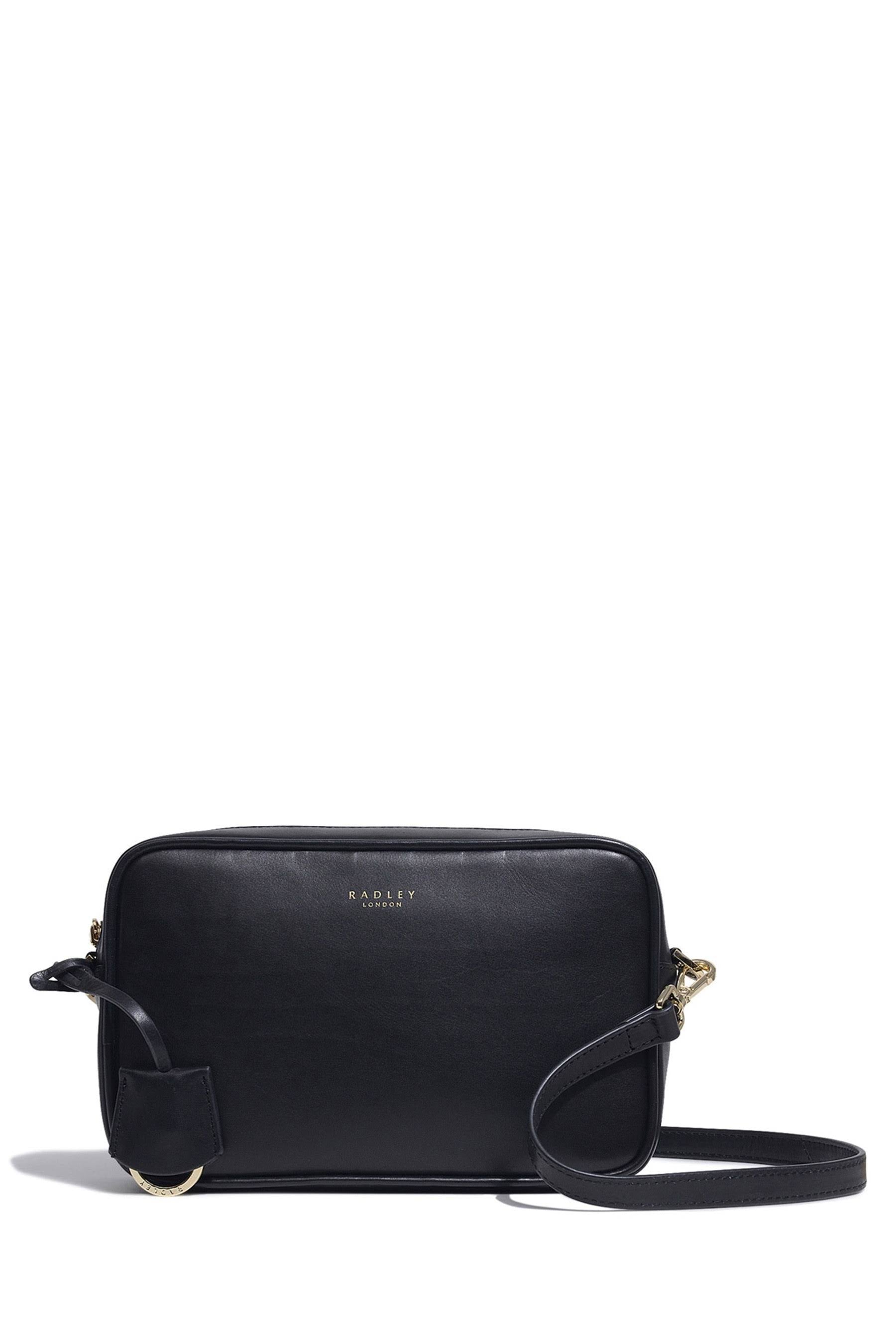 Black Zip-Top Camera Bag D620