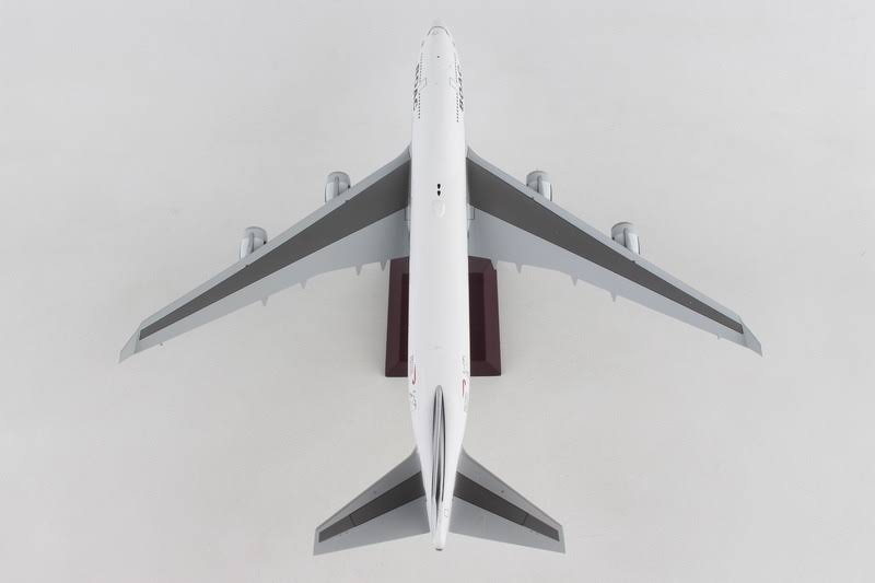 1/200 Boeing 747-400 H94657