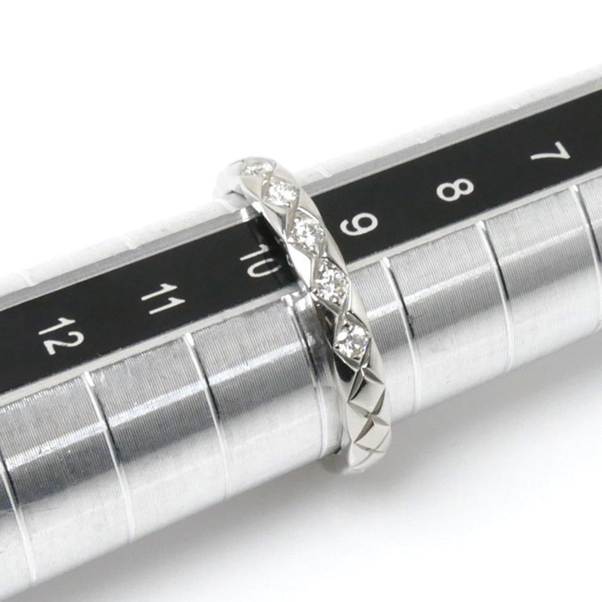 Platinum Diamond Ring W609