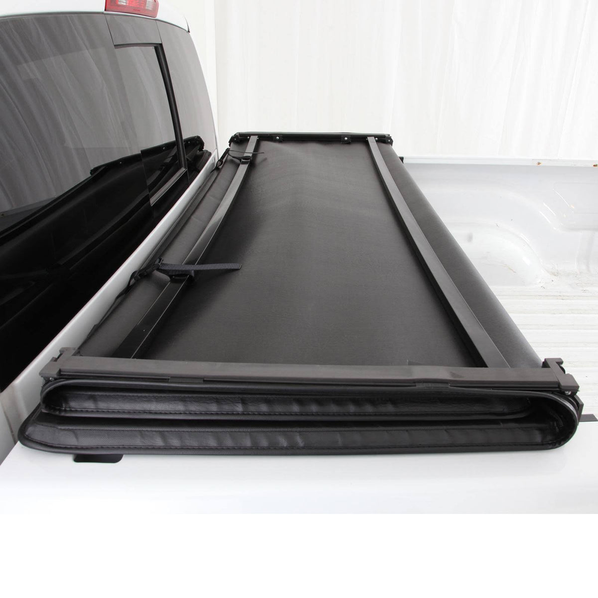 Tonneau Cover V4328